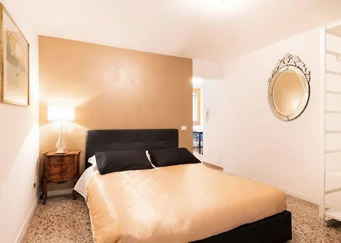 Andrea Venice Flat 1St Floor